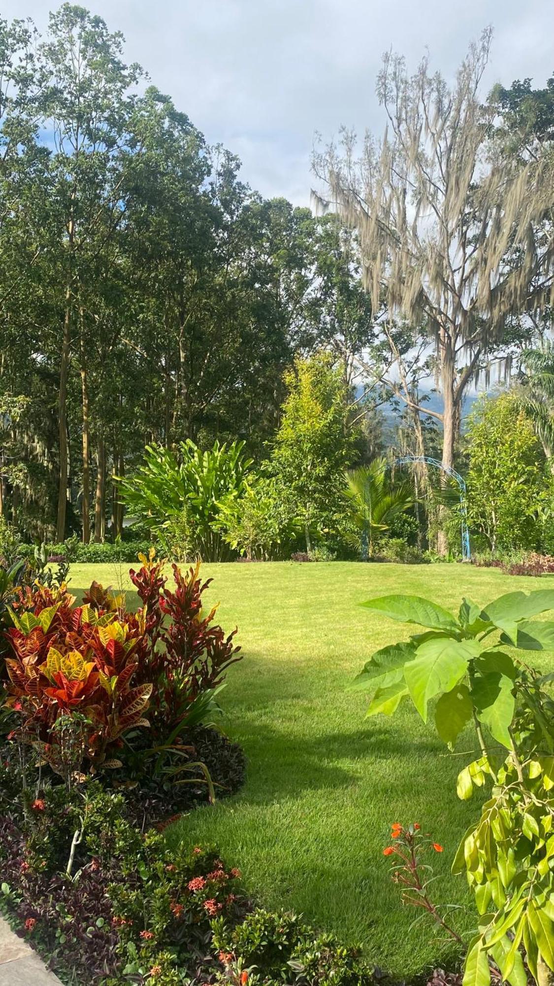 Casa Del Lago Cachí Exterior foto